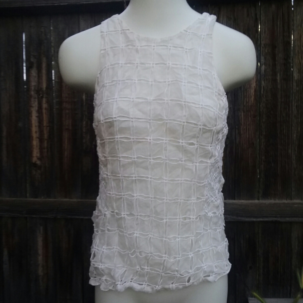 Rag n Bone Boutique brand. White